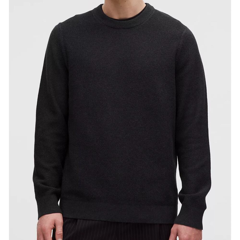 Lululemon Size Small Men's Textured Knit Sweater Black Crew Neck